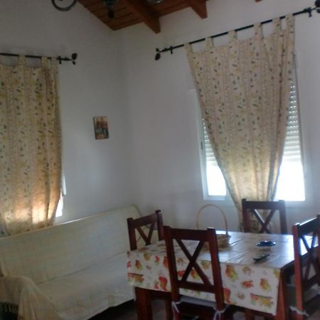 Viviendas Turisticas El Mero Zahora Ngoại thất bức ảnh